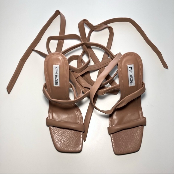 NEW Steve Madden Utilize Ankle Tie Sandals in Tan size 9.5 - Picture 6 of 12